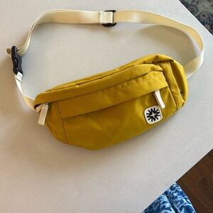 Walker Goods Louie Sling